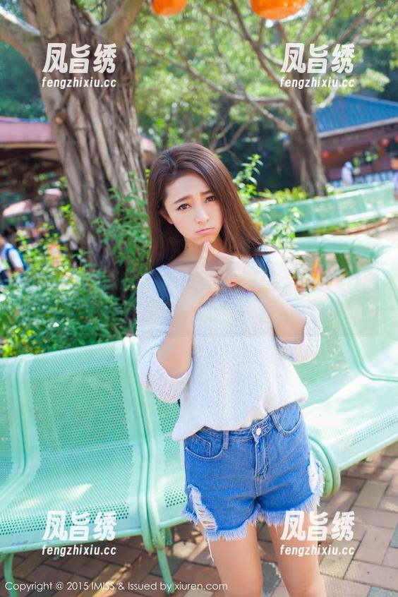 IMiss爱蜜社 - 原图里的教室：莉莉Lily在课堂外的另一面