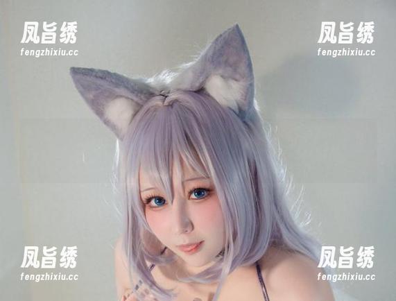 KANEKO咔喵的眼镜美图：你以为她看得清楚，其实她看得很迷糊！