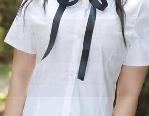 MFStar模范学院 - 这红裙像是一道风，唐琪儿il在作品集里轻盈游走，想要每个资源，不可错过。