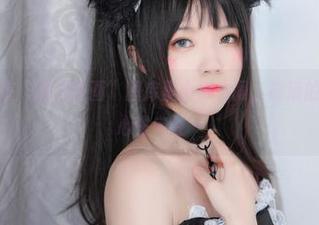 纱雾和白猫在“喵糖映画”图库里小打小闹，高清的小片段让人心生向往～