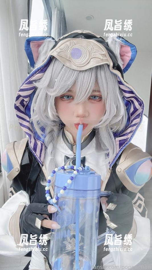 PoppaChanBache写真：我只想说，这肩膀太抢镜！