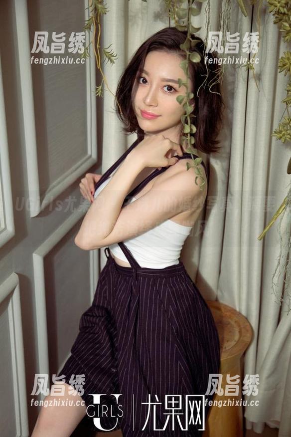 UGirls尤果网 - 王瑞儿的婚纱写真，硬要把纯洁演绎成怪咖风