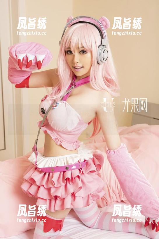 UGirls尤果网 - 萌琪琪旗袍特辑：穿上它，能不能干点别的事情？