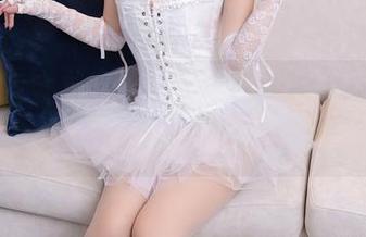 Xiuren秀人网 - 小薯条nienie带你闲逛，体操服与私拍的碰撞，美图真恶搞