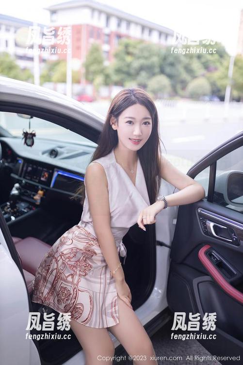 Xiuren秀人网 - 看星小兔Meetu在图片中的领悟，‘女神’也可以是一种自由的表达模式！