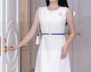 Xiuren秀人网 - 找个理由看绮里嘉Ula的睡衣在线图片，她的自在真让人嫉妒