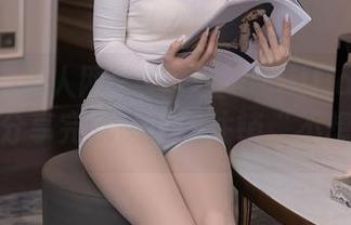 Xiuren秀人网 - 陆萱萱cecillia的夏日套图，分享完就想加倍注销“不想上班”