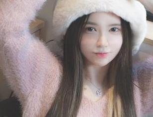 Yuka(유카)的沐浴蓝梦–赛车似的红色cos探险
