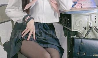 嗨，看miko酱ww的私拍，2023年订阅悄悄展开，原图里的她无敌可爱！