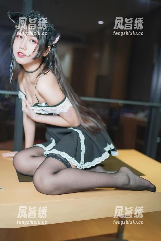 定制属于你的优雅：不呆猫长腿图片上线！