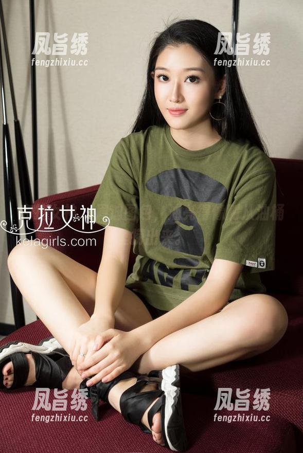 克拉女神 - 周迪图包，油亮得像刚从油桶里捞出来。