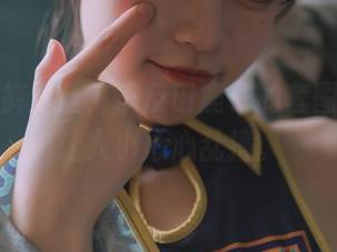 满满的裤里丝，千反田鹿子的套图分享，让人小心心乱撞。