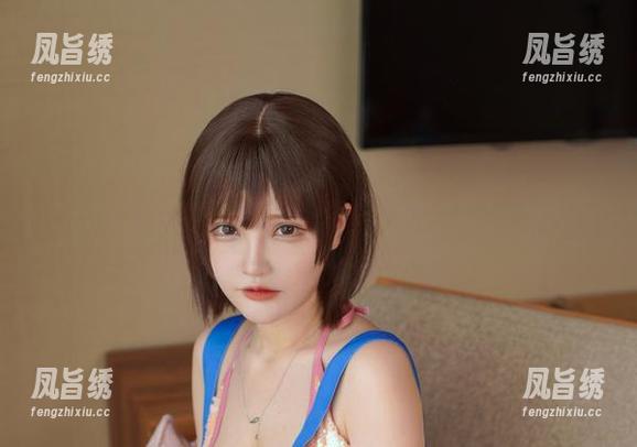 千夜未来与她的全套：教室图集，无聊又奇妙的组合。