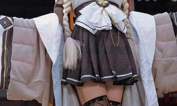 咬一口兔娘的写真集，舞动你的心，看她分享的‘专属专属舞蹈’！