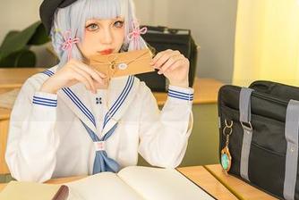 喵喵的喵吖棉袜如何踩中小鹿乱撞的心情？私拍在线