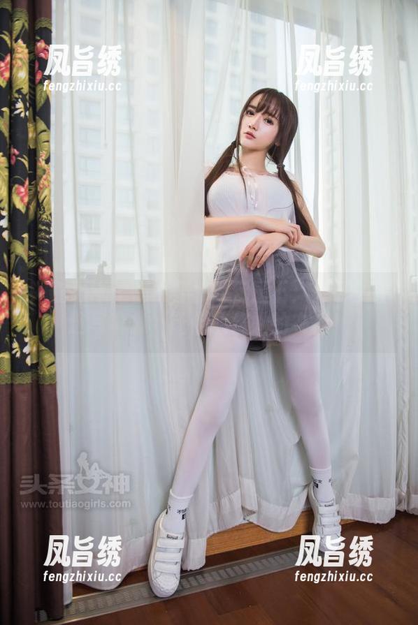头条女神-玄子 头条女神 - 在牛仔裤的包围下:玄子的精选写真集,让你心疼她的衣柜!
