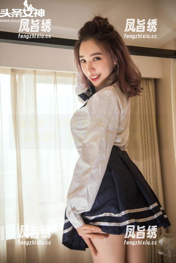 头条女神 - 在莫小希的粉色世界里，图库就像奶茶，越看越想喝，下载吧！