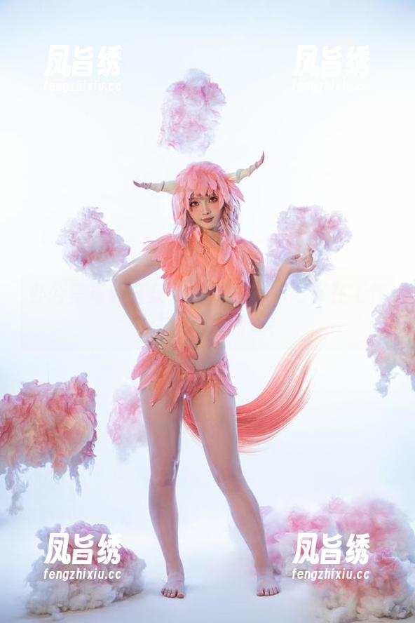 办公室写真合集：奶桃桃教你如何在工作里注入一点甜蜜！