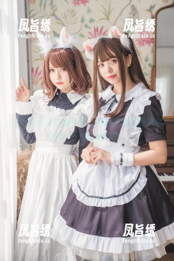 小野妹子w肉丝合集，更新内容比我想象的更……吸引眼球。