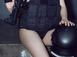 尤蜜荟 - 李芯儿的全套写真，你我都在想，灰丝求解，太好奇了。