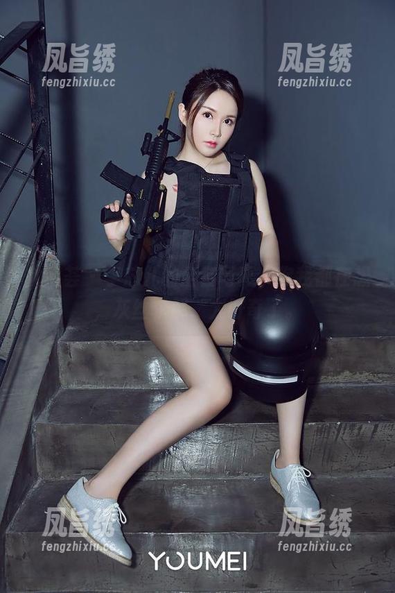 尤蜜荟 - 李芯儿的全套写真，你我都在想，灰丝求解，太好奇了。