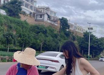 微密圈 - 超限量免费资源：就是阿朱啊火车卧铺带你体验一下，那一夜的风和梦。