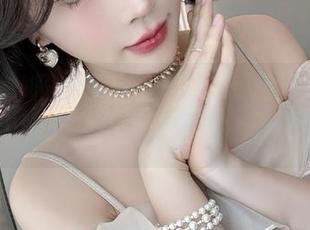 微密圈 - 吸一口徐莉芝Booty的长腿丝诱，免费合集来啦！