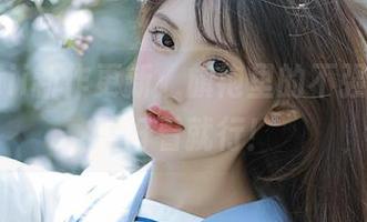 怡子yiii新作更新：旗袍里的不强求，反正好看就行！