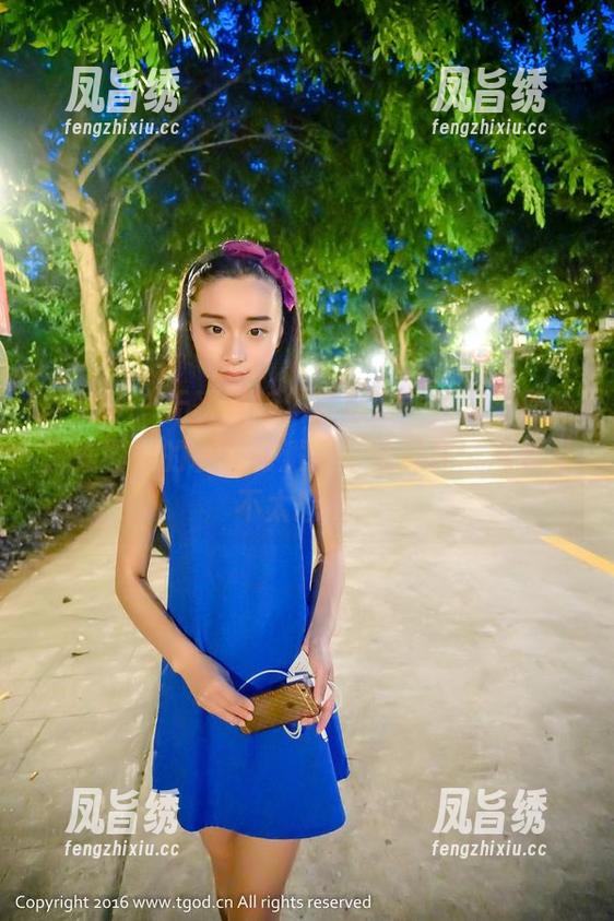 推女神 - 无圣光版“莫雅淇”的浴室探险，美图中的水花四溅，好像是在洗澡却又不太想洗。