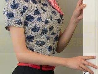 星颜社 - 伊黎yili的校服：私房照片竟辣到不行，美图让人想买同款！