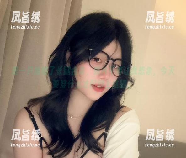 是一只废喵了长腿合集，照片不停让我想象，今天要穿什么才配得上这腿。