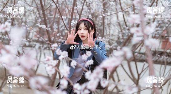 桃墨公子图集：家里的蕾姆正懒散发光，快来打卡！