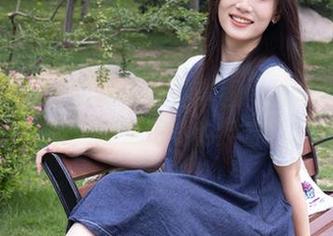物恋传媒 - 菜菜的女神套图：是套餐的代表，还是蔬菜的反击？