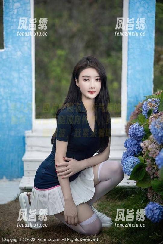 秀人网-Cris_卓娅祺 秀人网 - 图片中超有空乘气质的Cris_卓娅祺,肉丝美腿流向怦怦,资源轻松开启腿电波,赶紧来看吧!