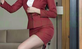 秀人网 - 看这高清美图，奈奈Fox的眼镜让我想说：“默默想要同款”的心是怎么回事？