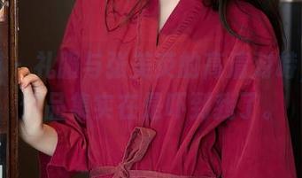 秀人网 - 礼服与张美荧的高清对峙，这个作品集实在是吓到我了。