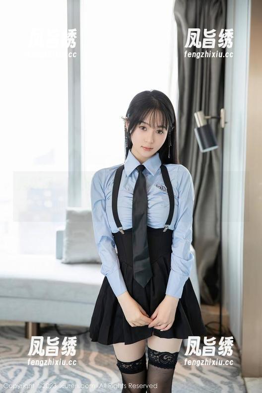 秀人网 - 厨娘变身月音瞳，私房写真里的仪式感满满哦！