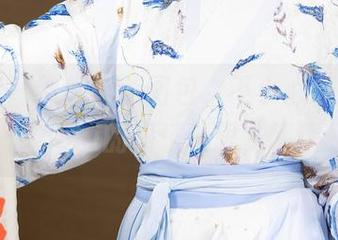 秀人网 - 制服最新图包，不小心抓到林文文yooki的职场迷思，嘿嘿…