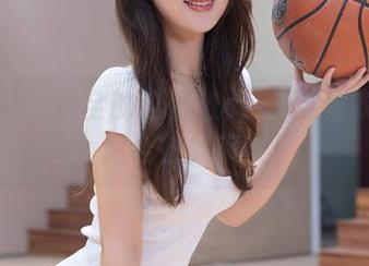 秀人网 - 最全的赵惟依coco连体衣合集，适合各类审美！