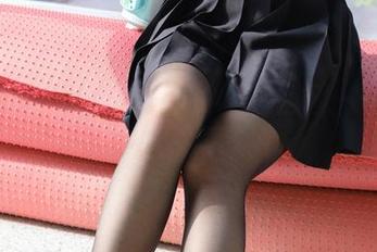 稚乖画册 - 小木屋里的生煎团团——写真，你能忍受吗？