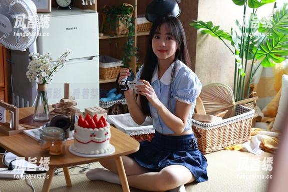 绮梦摄影-蔡蔡 绮梦摄影 - 看着蔡蔡的少女,她的每一个动作都让我分心。