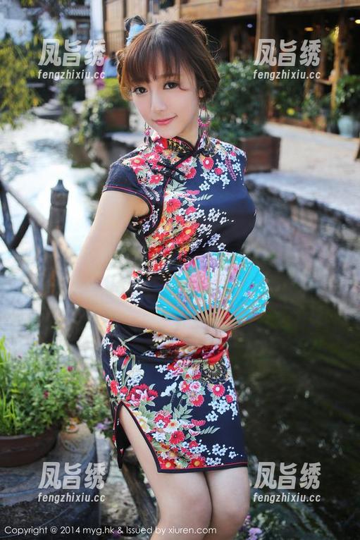 美媛馆 - 侦探模式开启，唐琪儿il的豹纹写真里藏了什么？