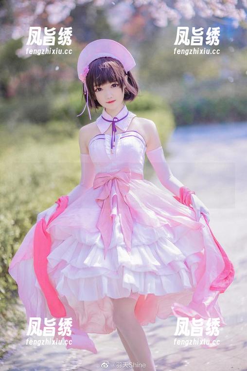 羽天shine居家最新写真集：懒人沙发和打盹的完美结合！