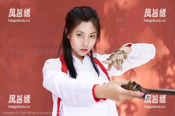 蜜桃社 - 豆瓣酱的双马尾合集，看看这发型如何撑起整个游乐场的气氛！