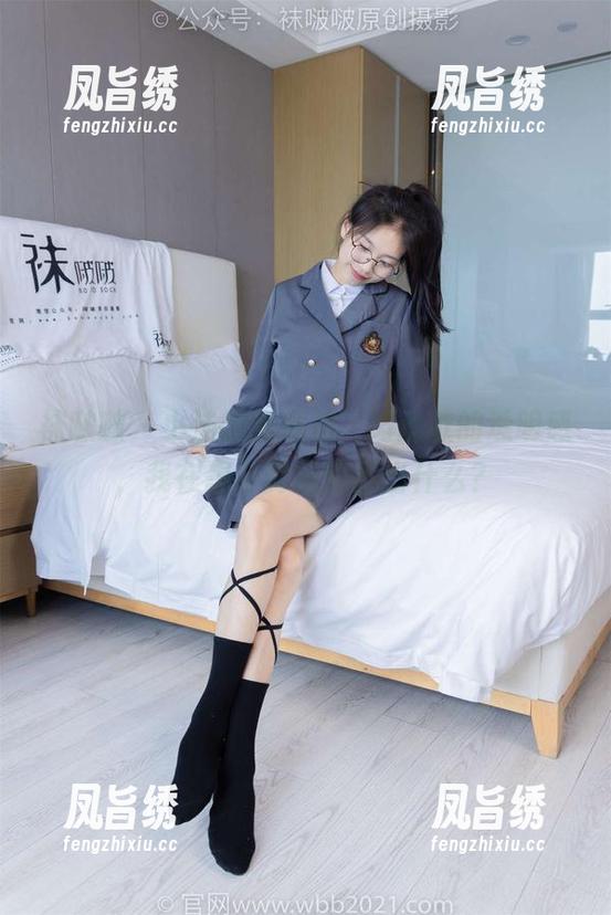 袜啵啵 - 小沫的新私拍，肉丝款的透明感，我在想它到底能透出什么？