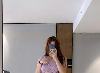 微密圈 - 迷人的五姨太女友的图包：有些姿势让我根本移不开眼