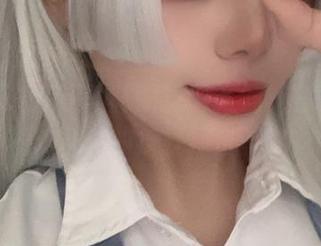 精选阿九从不咕咕的圣诞写照，白色和红色的疯狂撞击