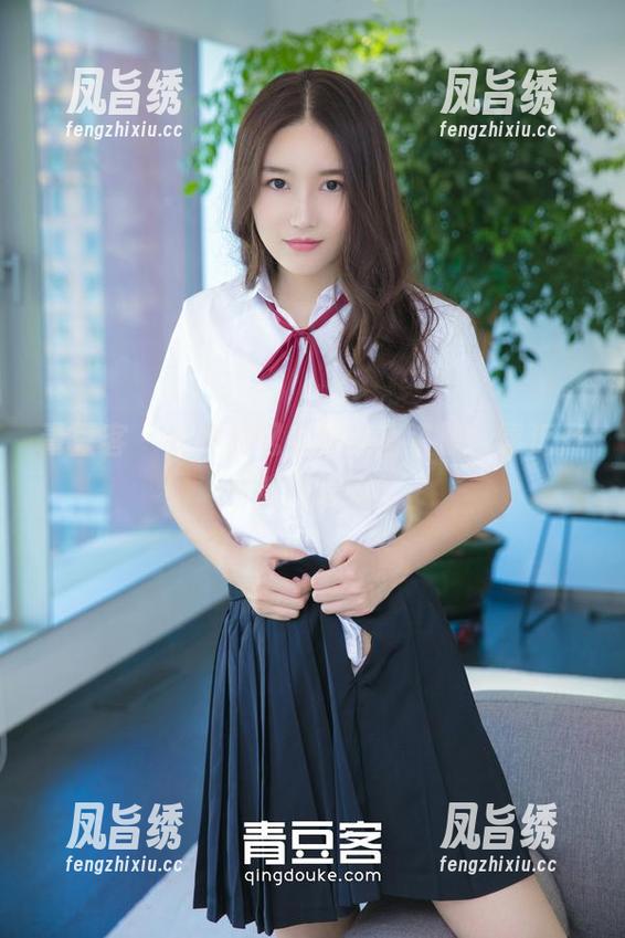 青豆客 - 女神施忆佳的高清资源，靠近点会被闪瞎哦！